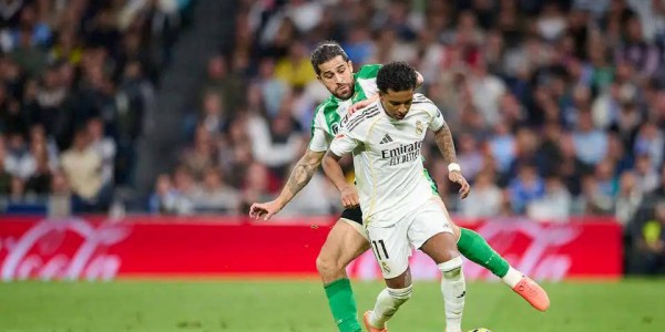 阿隆索，你看清楚了吗？皇马关键大腿近5场狂揽5球，难道还要犹豫不决？