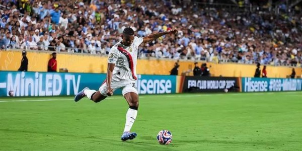 c罗说的对！沙特世界前五联赛，利雅得新月4-3曼城晋级世俱杯8强