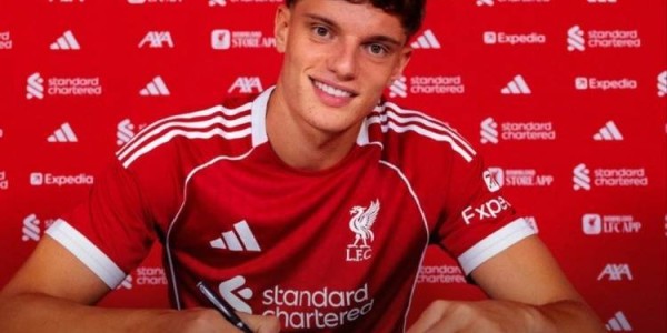 莱奥尼：非常荣幸加盟利物浦，今晚主场观看揭幕战然后开启新征程