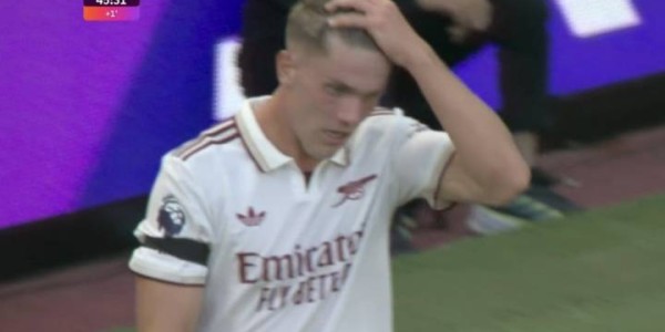 梗来了热议约克雷斯首场英超：0球0助，捋头发21次创纪录