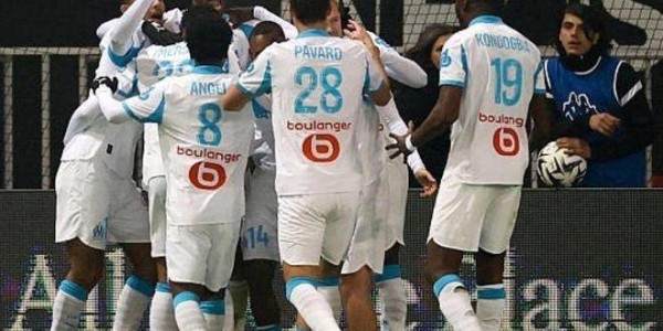 攻守易型啦！法甲一夜变天：巴黎丢掉榜首 126年老店5-1+13轮28分