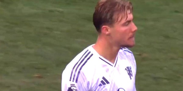 曼联7200万鸡肋带来两难抉择！霍伊伦德令拉爵头疼，阿莫林努力激励